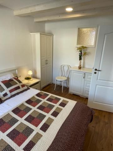 Apartment Concetta เซรส ภายนอก รูปภาพ